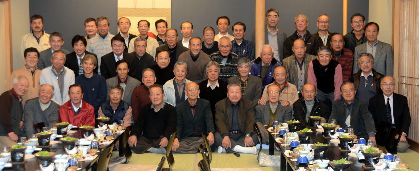 年末懇親会集合写真