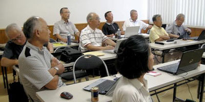 パソコン教室風景